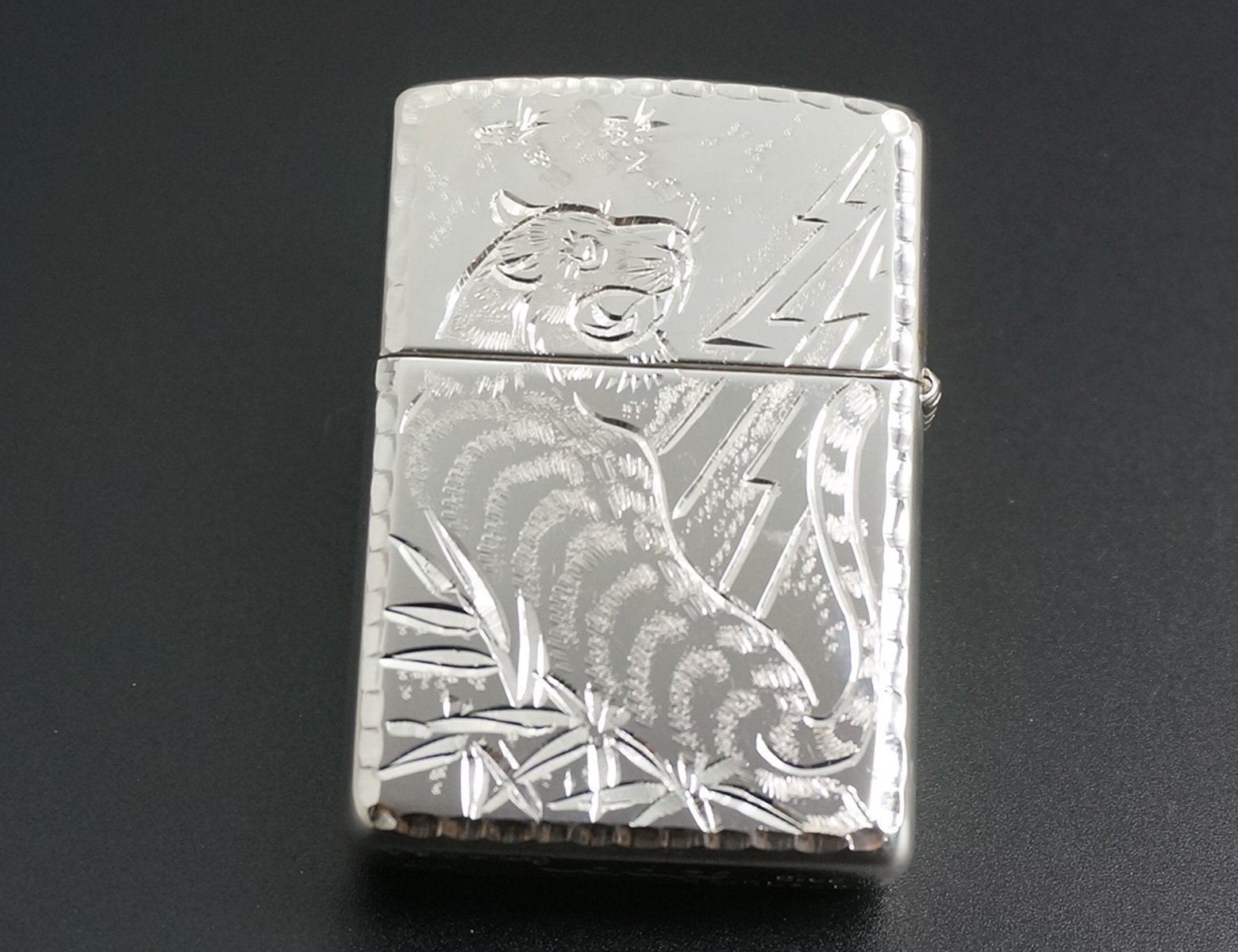 Amazon.co.jp: zippo（ジッポー） スターリングシルバー職人両面手彫り