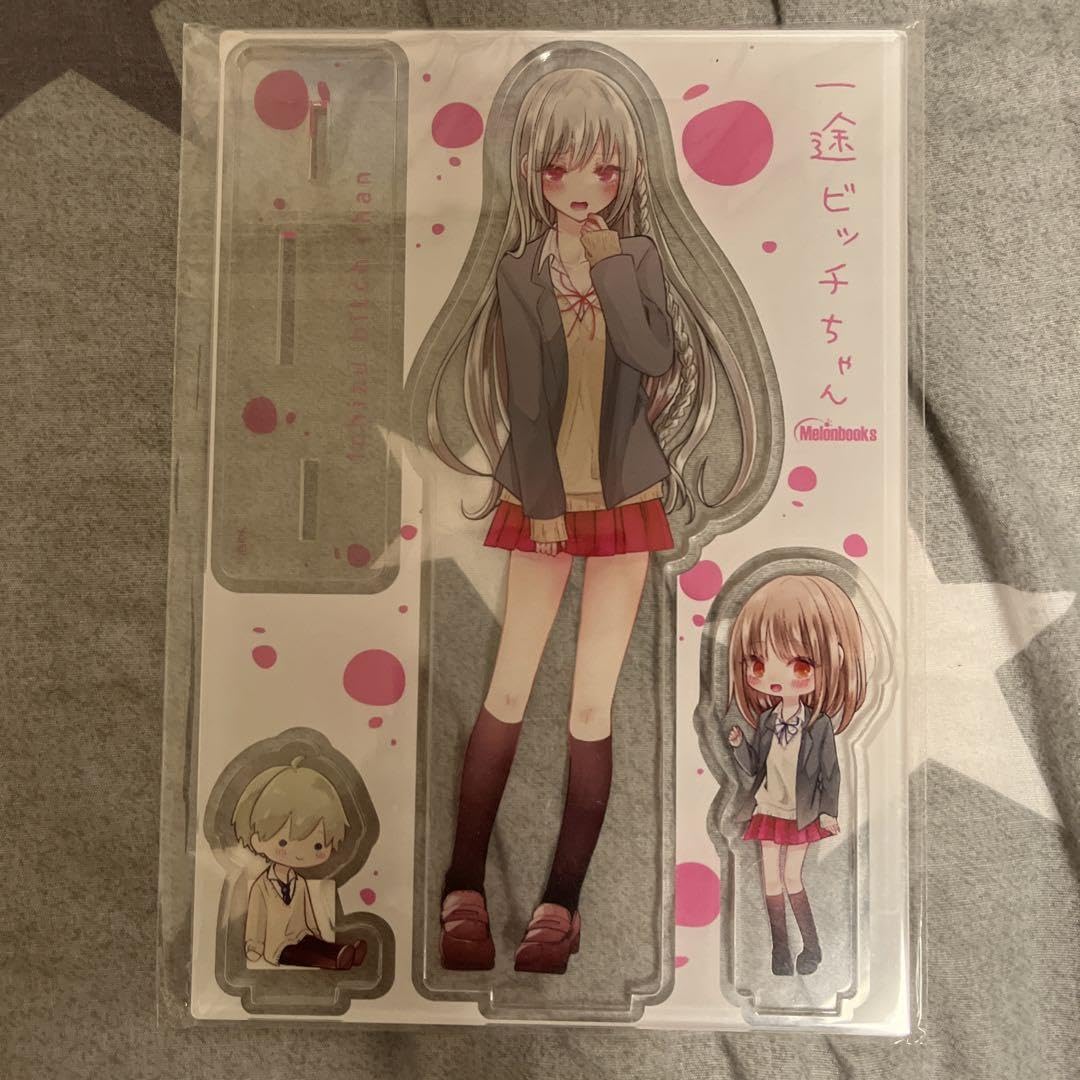Amazon.co.jp: 一途ビッチちゃん5巻 B6アクリルスタンドフィギュア 