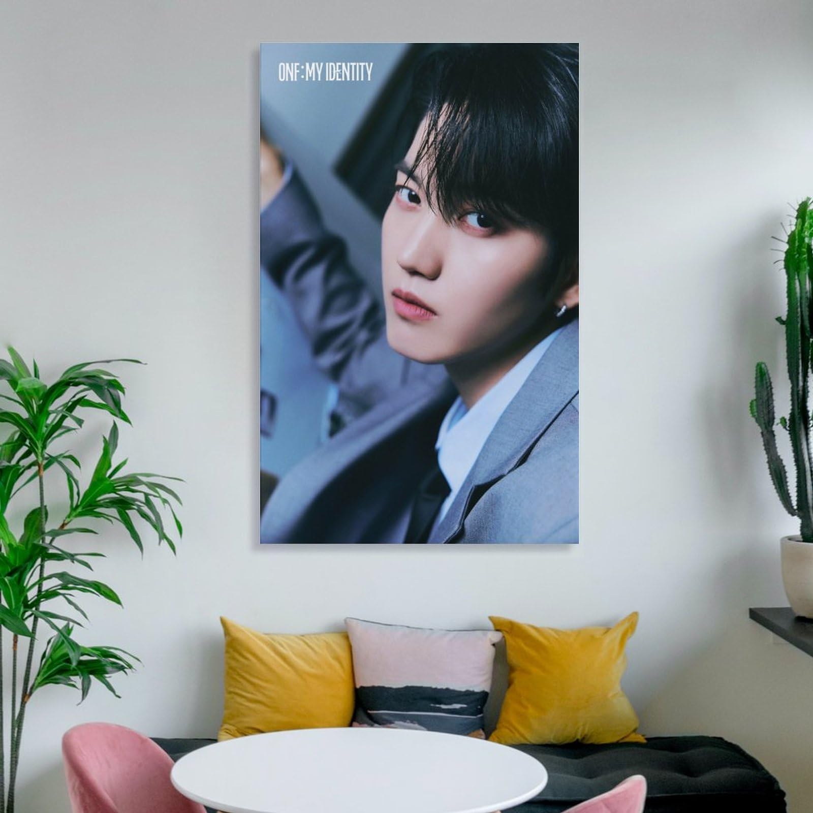 oneus theatre フォトブック　ポスターつき oneus theatre フォトブックポスターつき
