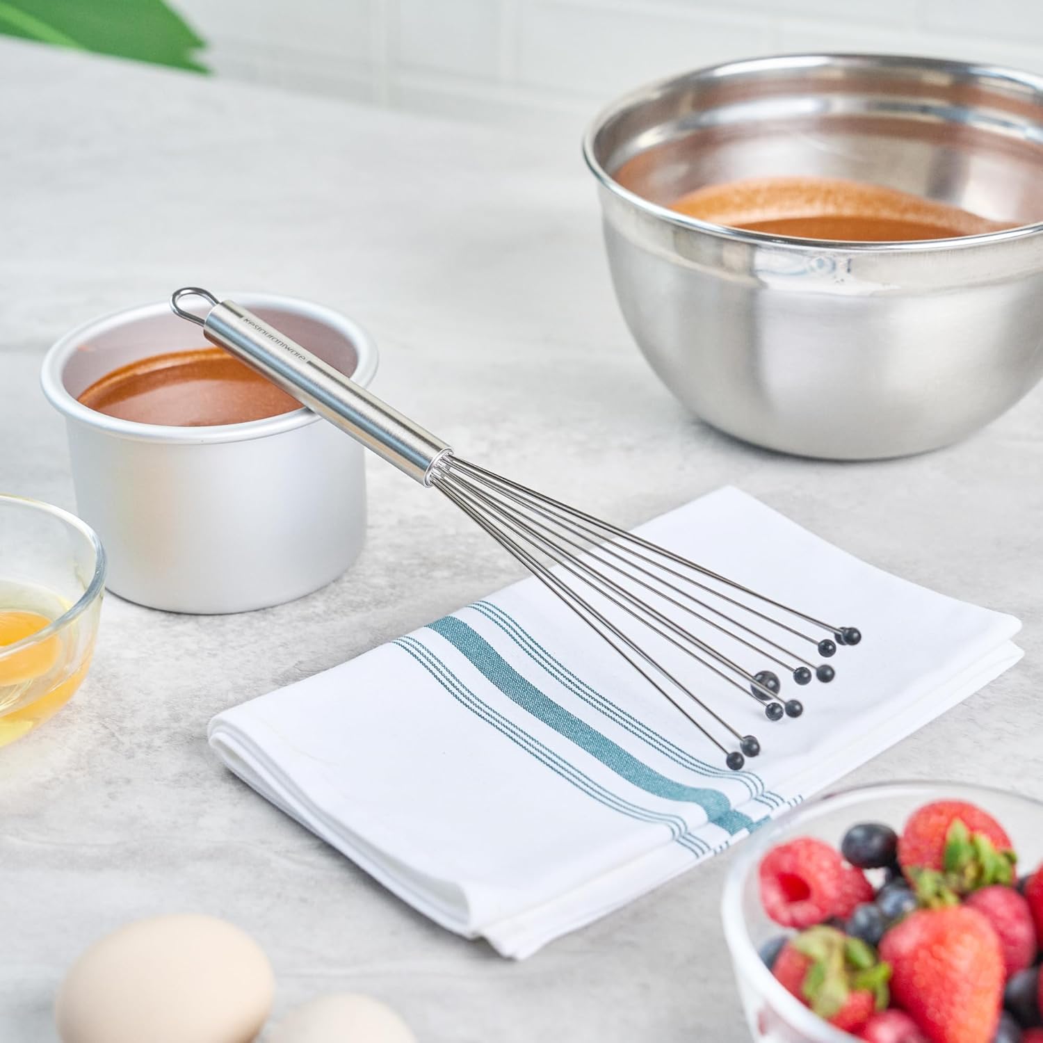 Restaurantware 10.5 in Stainless Steel Ball Whisk with Silicone Tips - German Standard Sauce & Gravy Whisk, Non-Scratch, Dishwasher Safe - Non-Stick Safe Silicone Ball Whisk for Baking - Image 4