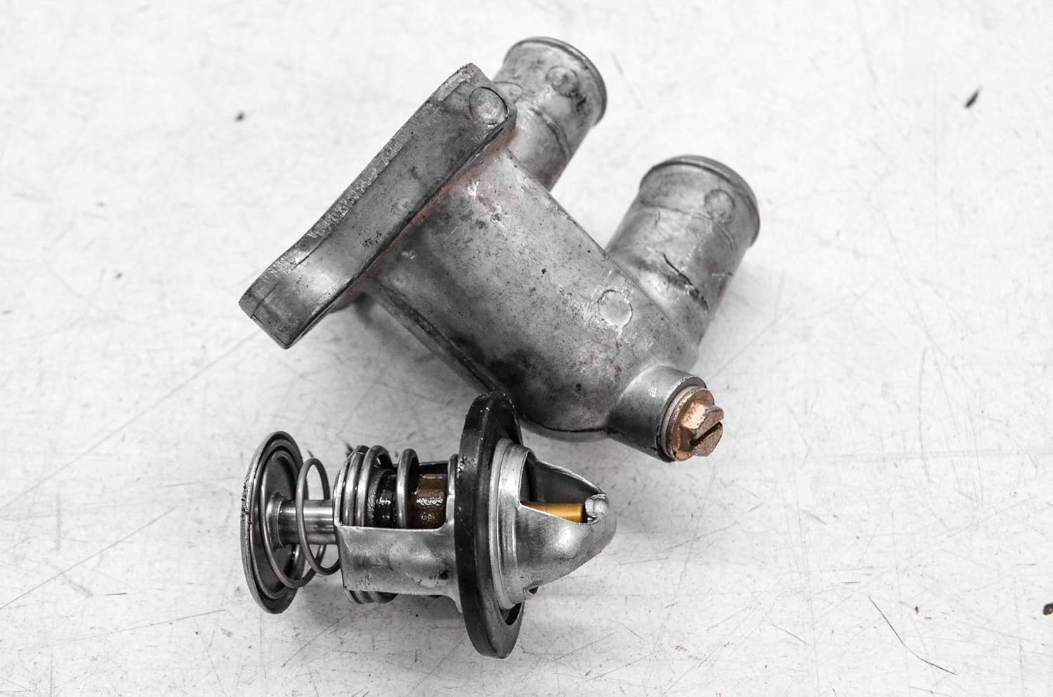 Polaris Snowmobile Thermostat, 50C, Genuine OEM Part 7052615, Qty 1
