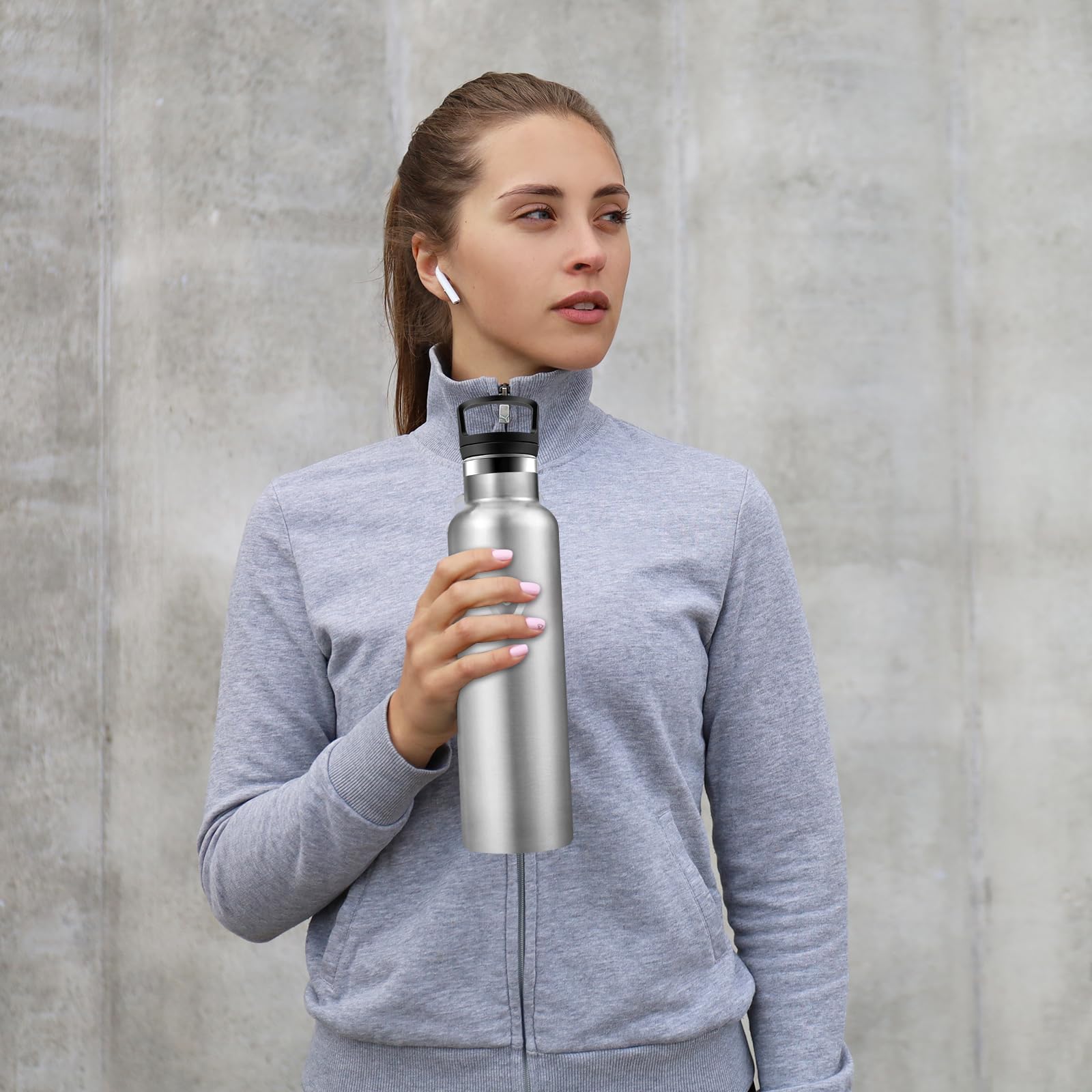 JAPORIA Borraccia Termica 750ml, Bottiglia con Cannuccia, senza BPA, Riutilizzabile, a Prova di Perdite, per Viaggio, Campeggio, Scuola, Gimnasio