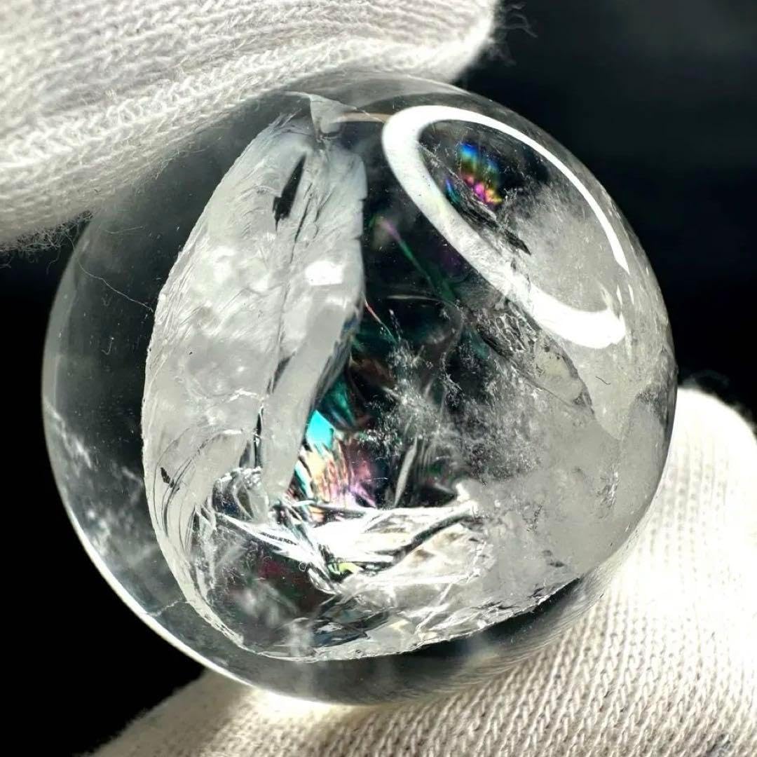ヒマラヤ水晶 丸玉 虹入り 天然石 パワーストーンパワー浄化 A866