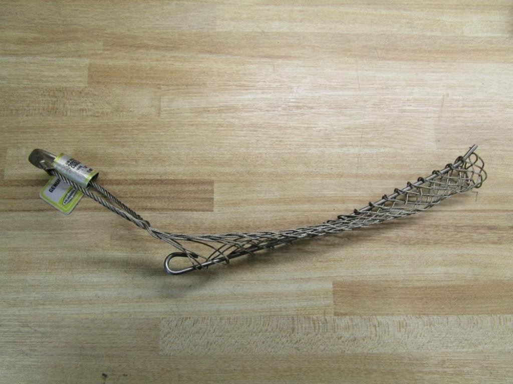 Cable Support Grip, Offset, 0.63 to 0.74in