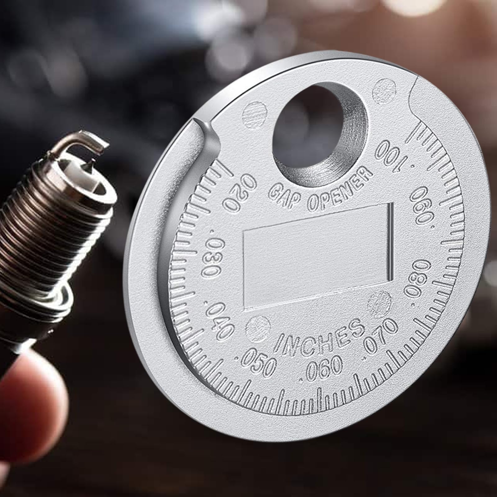Strumento Per Regolare La Distanza Delle Candele - Strumento di Misurazione Gap Candele con 0.6-2.4 mm | Auto in Metallo a Forma di Moneta per Moto, Auto e Camion