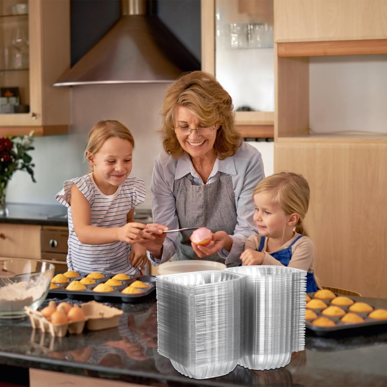 PartyKindom 100 Pcs Clear Plastic Containers, 6 Inch Disposable Food Containers with Lids, Visible Clamshell Hinged Food Take Out Box for Burger, Sandwich, Cakes, Dessert, Cookies, Salad, Pasta