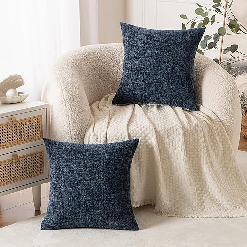 Miniatura 8 de Woaboy Paquete de 2 fundas de almohada de felpilla suave de 16 x 16 pulgadas, color liso verde musgo, decoración del hogar para sofá, sala de estar