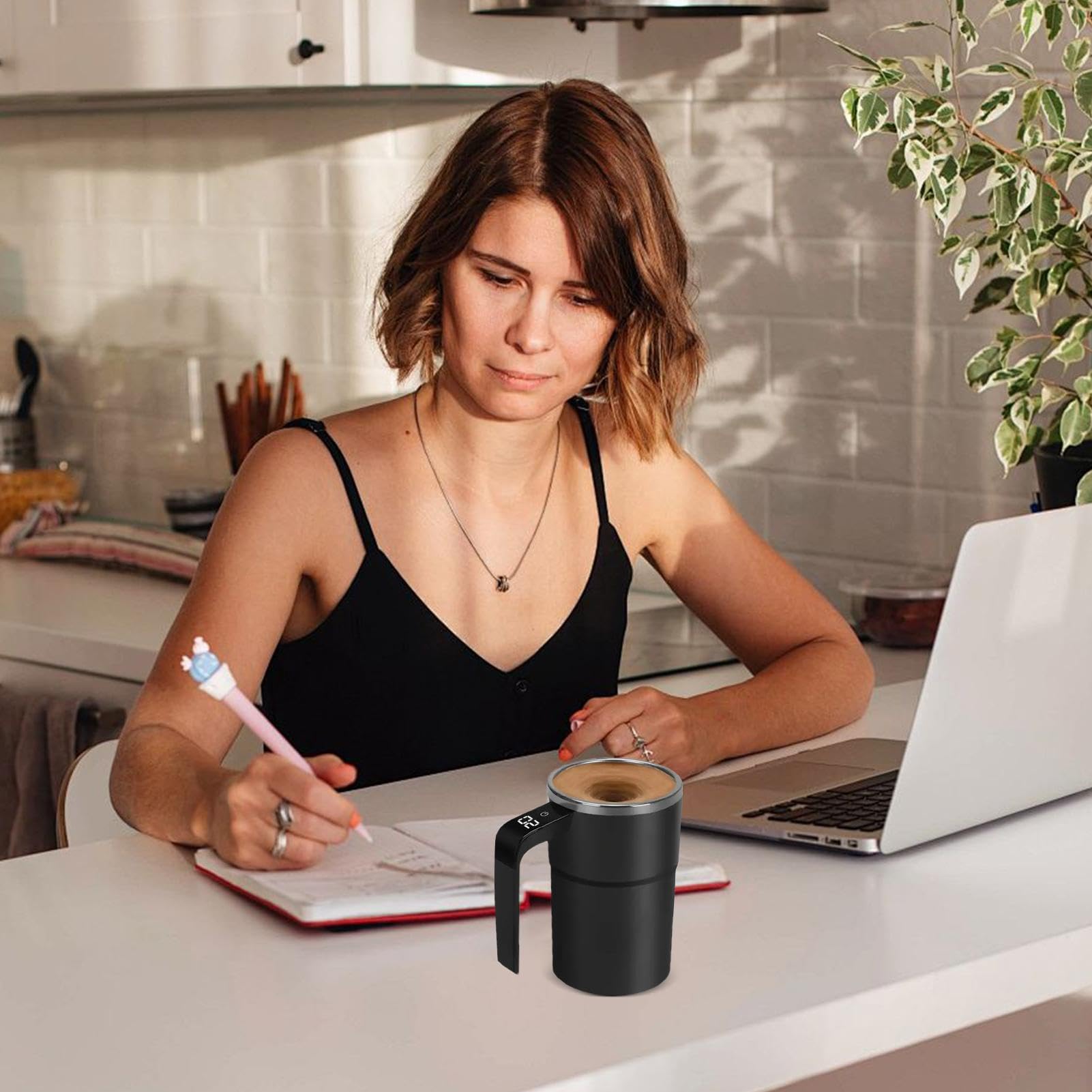 Electric Mixing Cup - Automatic Drink Stirring Mug, Automatic Coffee Mug Stirring Cup | Rechargeable Stirring Mug Lcd Display, Electric Coffee Mug with Stirrer for Mixed Drink, Milk, Protein