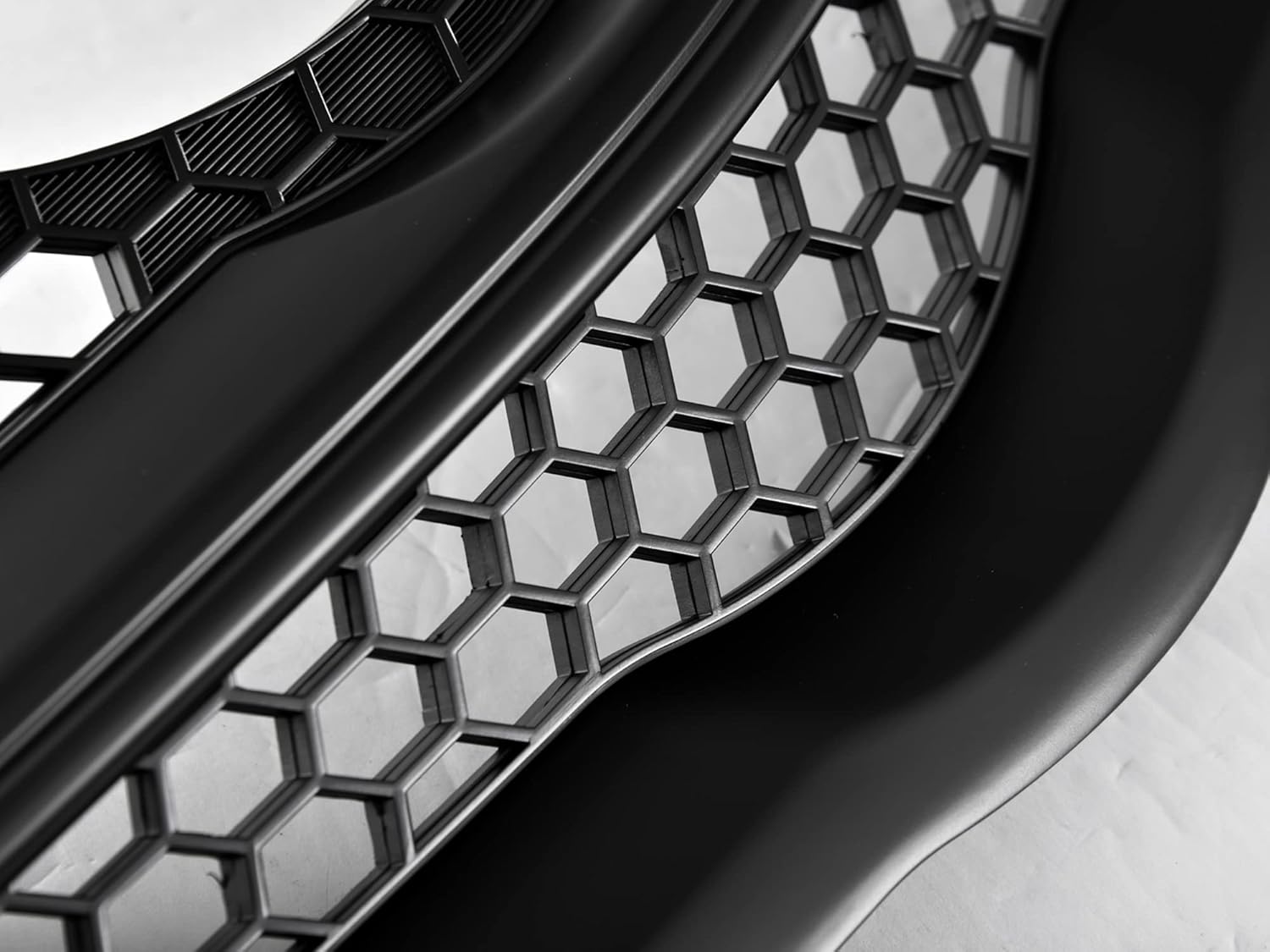 Armordillo Honeycomb Mesh Style Front Grille|Compatible With 2006/2007-2009 Toyota Yaris|8741269|Matte Black|Front Hood Bumper Grille