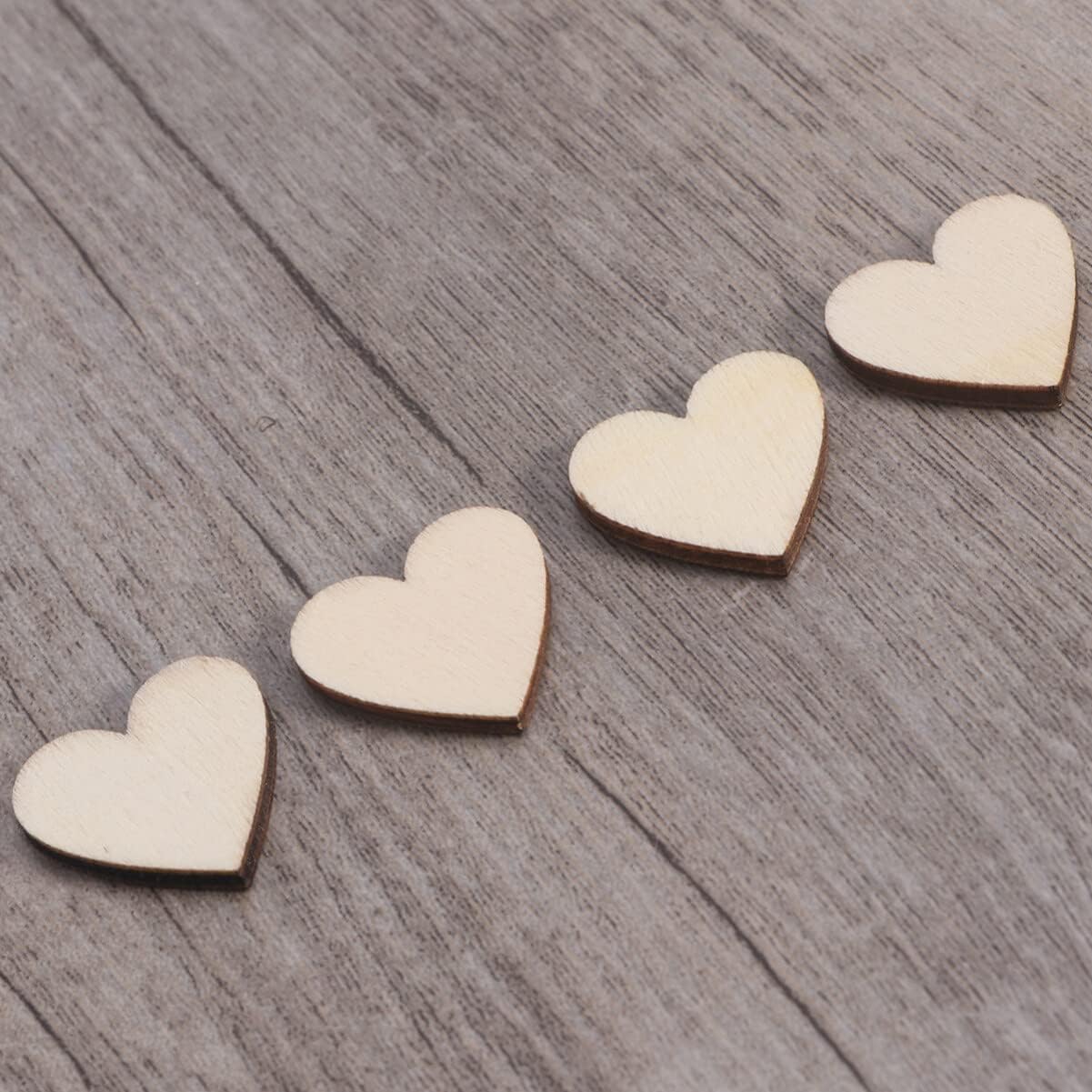 100pcs Unfinished Heart Wood Slices for Diy Crafts, Natural Wood Embellishments for Creative Projects