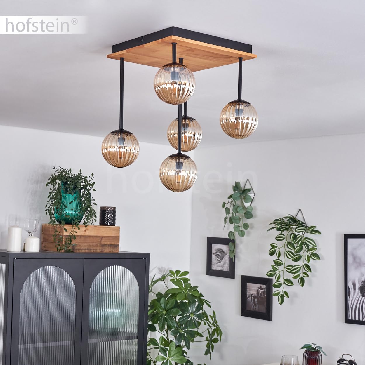 Plafoniera Chehalis, lampada da soffitto in metallo/legno/vetro scanalato in nero/naturale/ambra, lampada dal design moderno retrò/vintage con ombrelli in vetro (Ø 12 cm), 5 x G9, senza lampadina