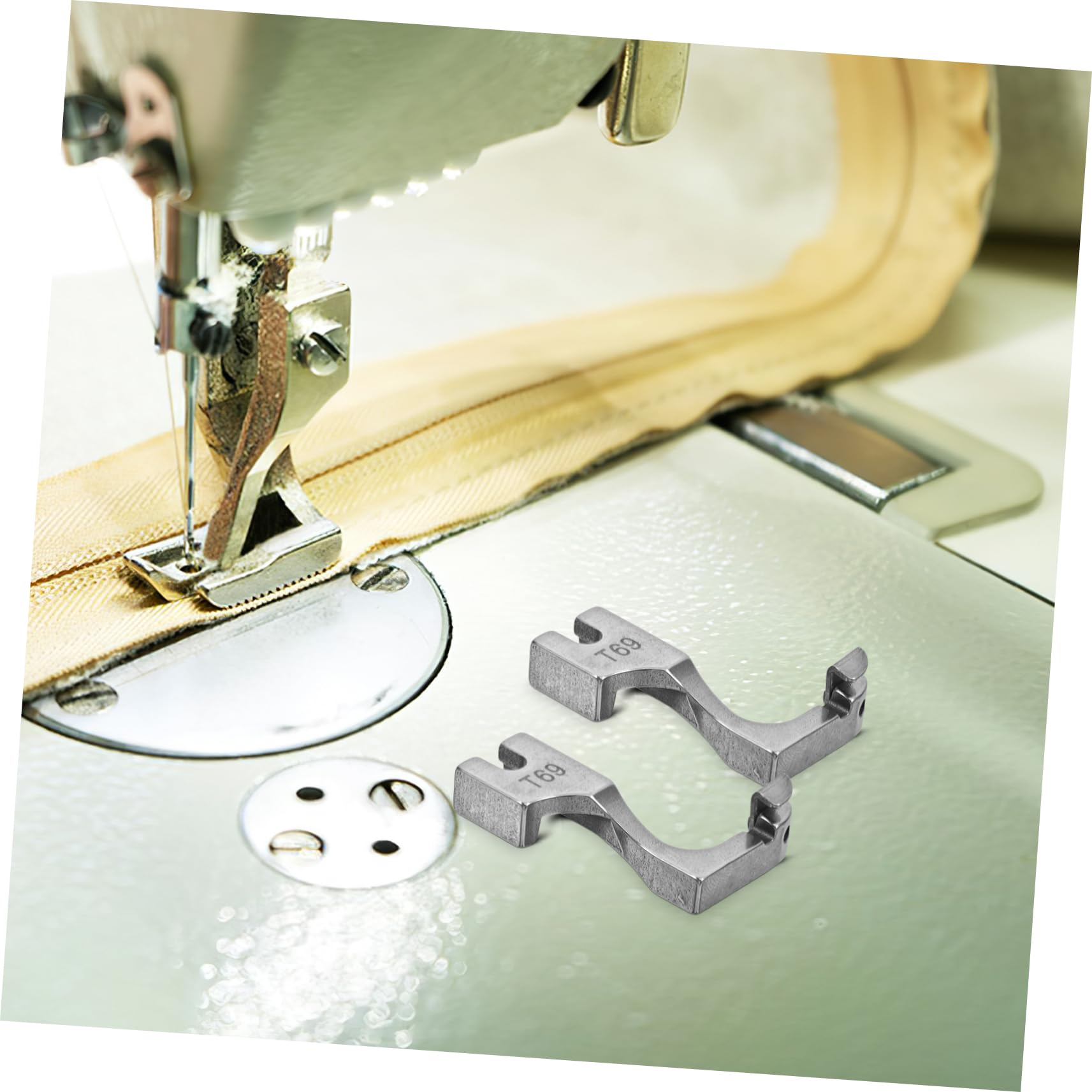 Pied-de-biche pour Fermeture Éclair Industrielle T69 Réglable, 2 Pièces | Compatible Brother, Design Unilatéral avec Rainure, Accessoire pour Machine à Coudre Industrielle
