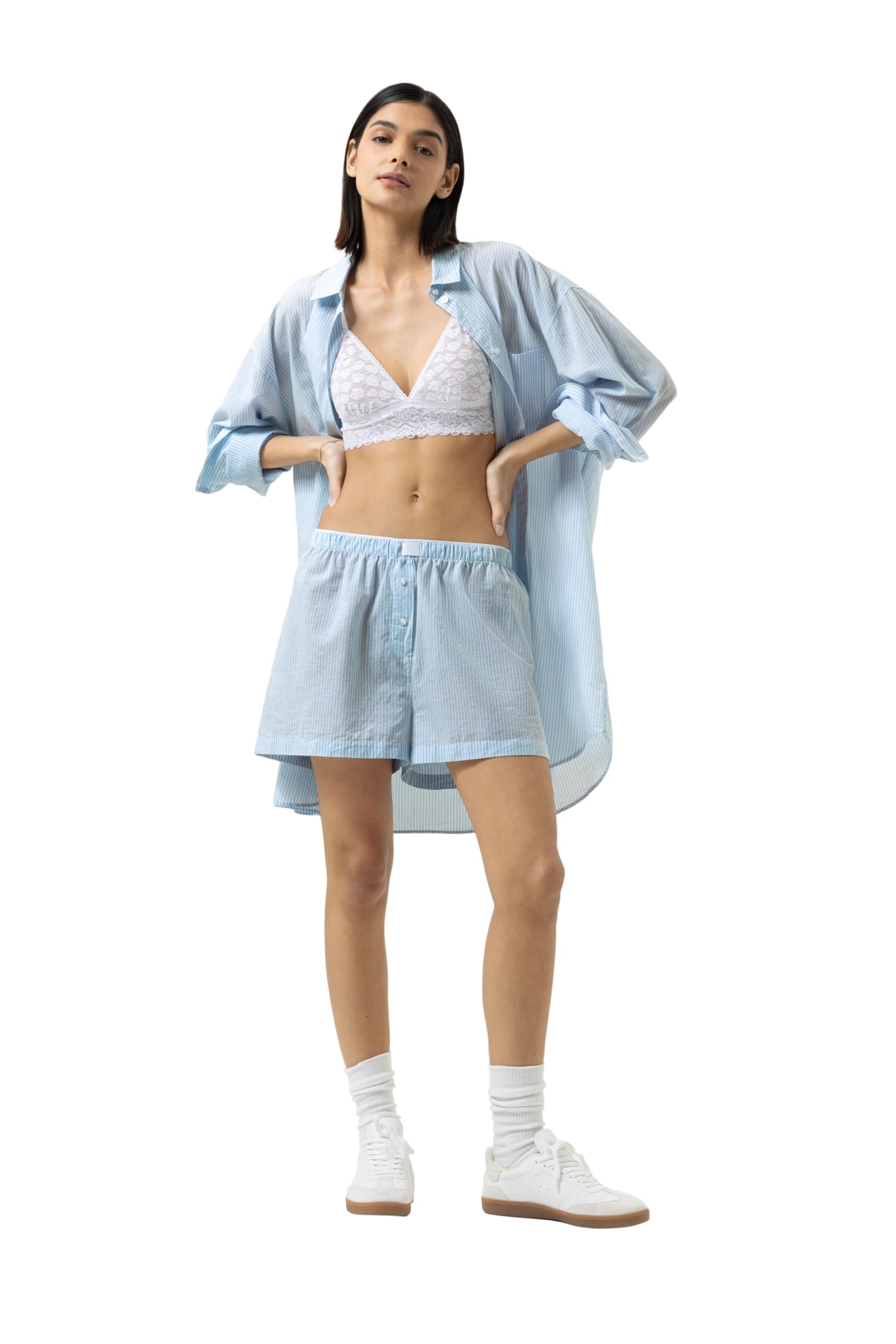 Mey Damen Hose kurz: Leichte Shorts, Lässiger Schnitt, Weißunterlegter Gummibund, Mit Zierknopfleiste, Powder-Blue-Streifen, Serie Cotton Stripes