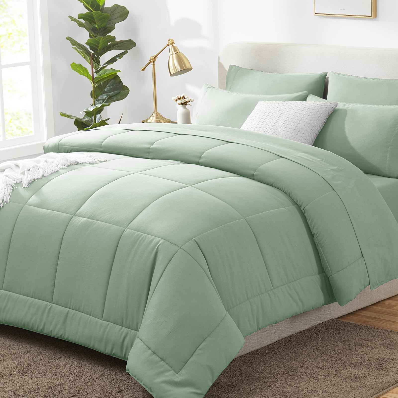 CozyLux Queen Quilt Set Sage Green, 7 Pieces Bed In A Bag, Green Duvet Queen Size, All Season Bedding With Stitch Quilted Duvet Cover, Fitted Sheets, Fitted Sheets, Pillowcases