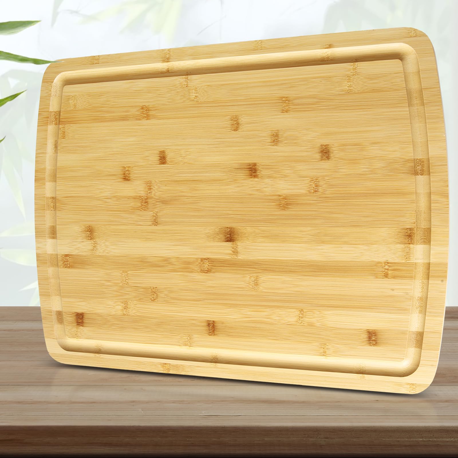 Planche à découper en bois de bambou avec rainure pour vos apéritifs et repas en famille