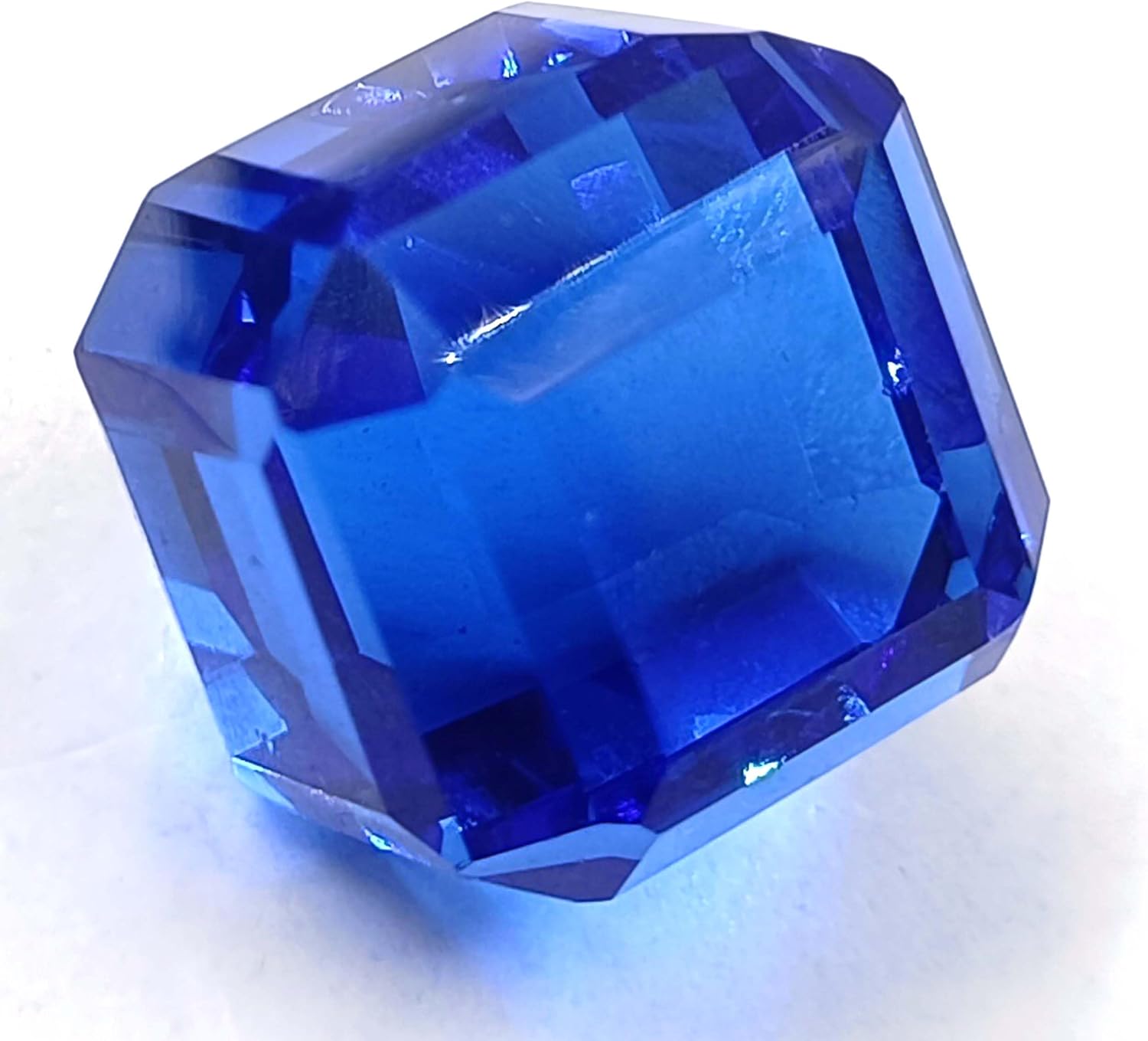 Globalgems 35 Carat Blue Sapphire Certified Loose Gemstone faceted Cube Stone from Gemstone