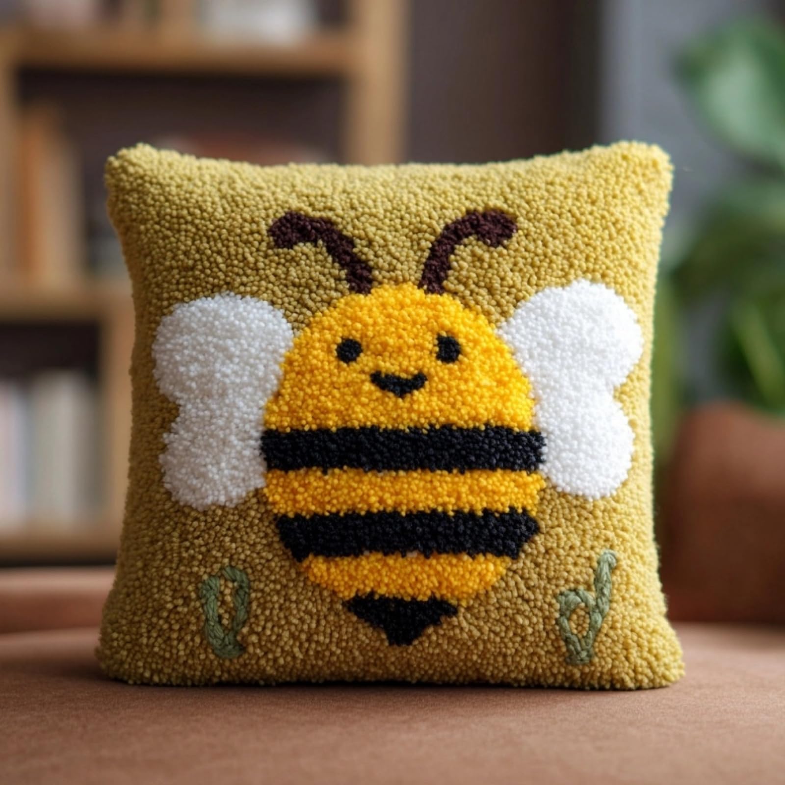 AxiangziK Latch Hook Cushion Kit for Beginners,bee