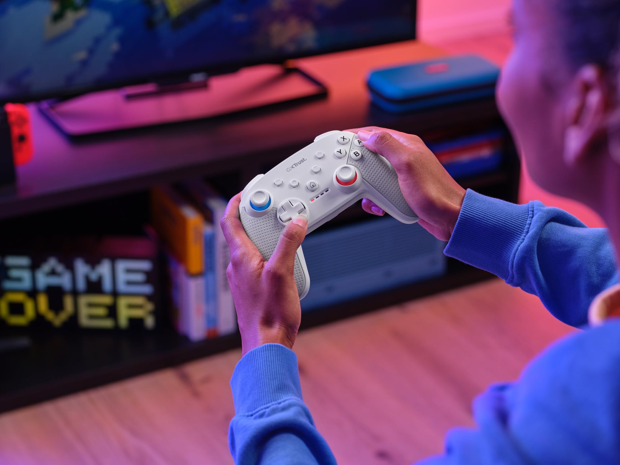 GXTrust 1246W Muta Controller Nintendo Switch Wireless con Bluetooth, Vibrazione Dual Shock, Sensore di Movimento, Pulsante Turbo, 15h di Gioco, Gamepad per Nintendo Switch, Lite, OLED, Bianco