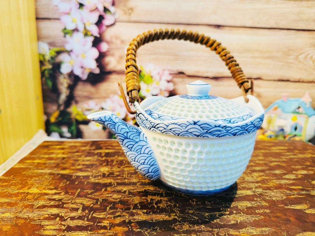 波佐見焼 丹心窯 水晶彫 水晶青海波 ティーポット 染付 入手困難 完売品