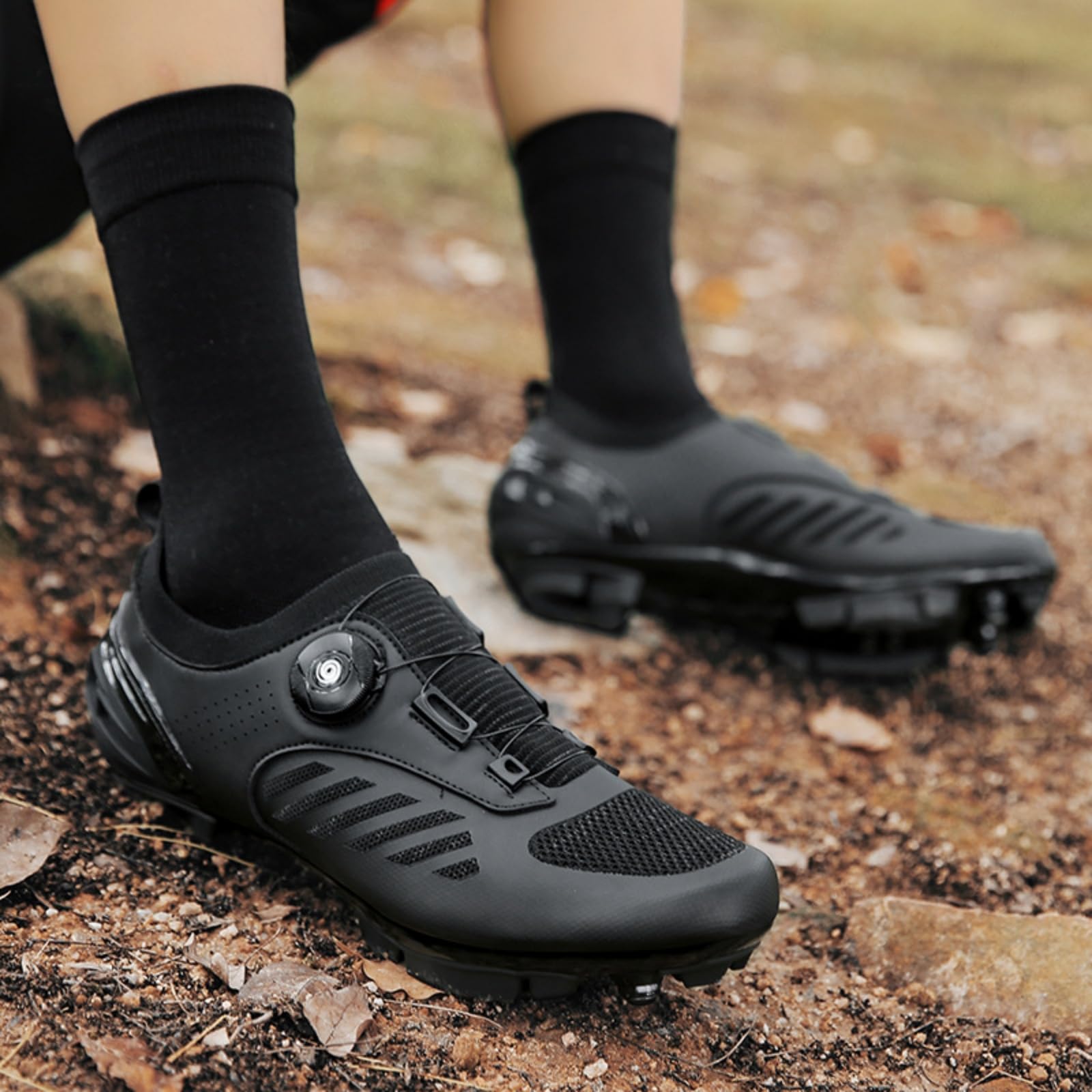 Mateju Chaussure VTT Homme Femme, 36-46 EU Chaussure VTT Homme Automatique avec 2 Pointes Antidérapantes Antidérapant et Respirant Extérieur Sport