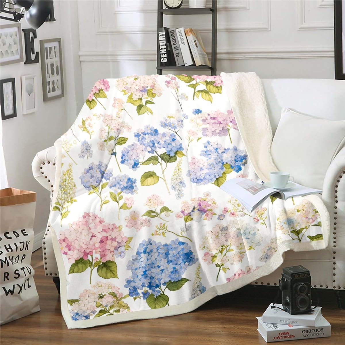 Couverture peluche bébé rose et bleu pour les siestes en poussette