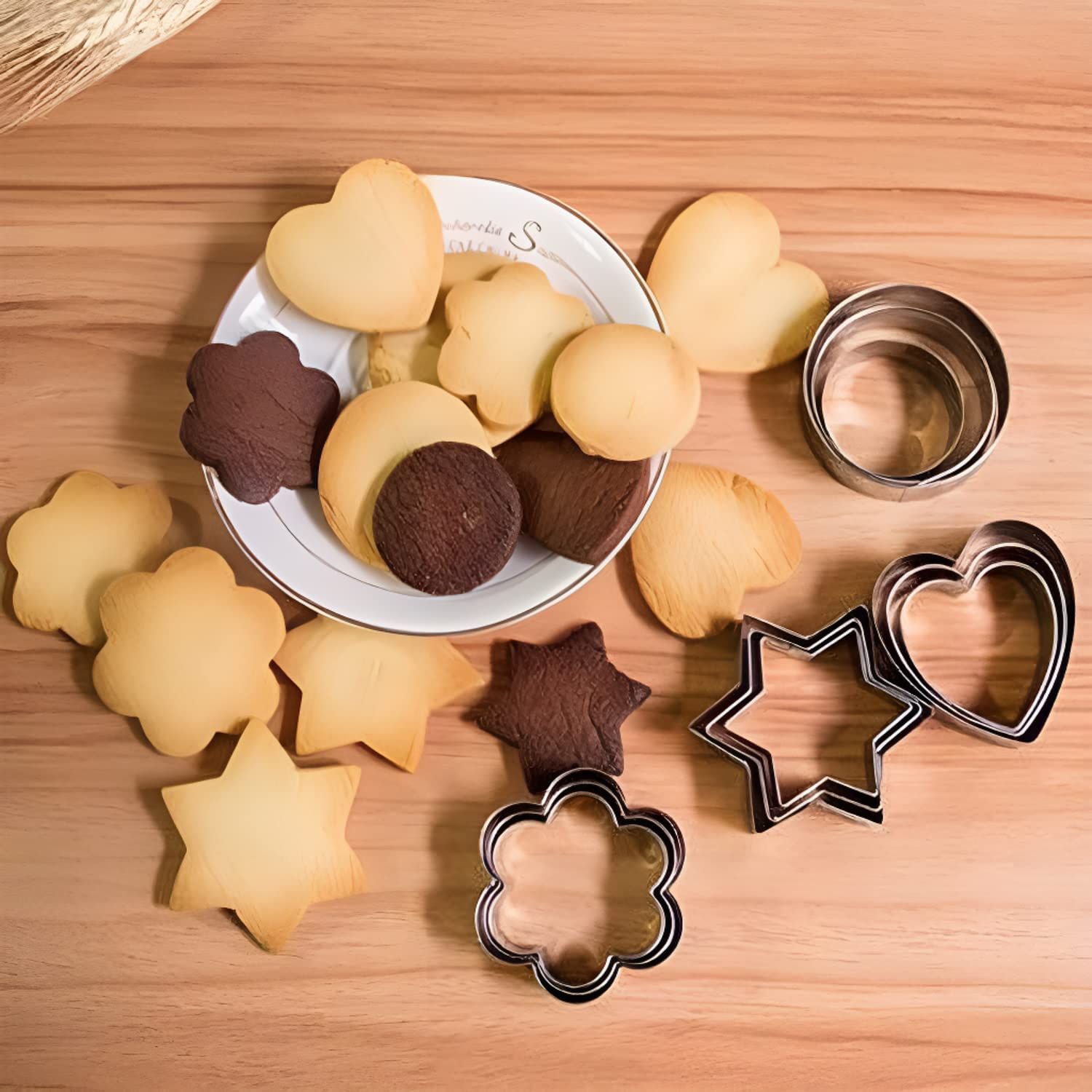 Alark Cookie Cutter Stainlss Steel12 Pieces, Biscuit Cutter with 4 Shape Dough Press Dumpling Modak Mold Samosa Kachori Gujiya Ladoo Pie Mould Set for Home and Kitchen Multipurpose Baking Tools. 3