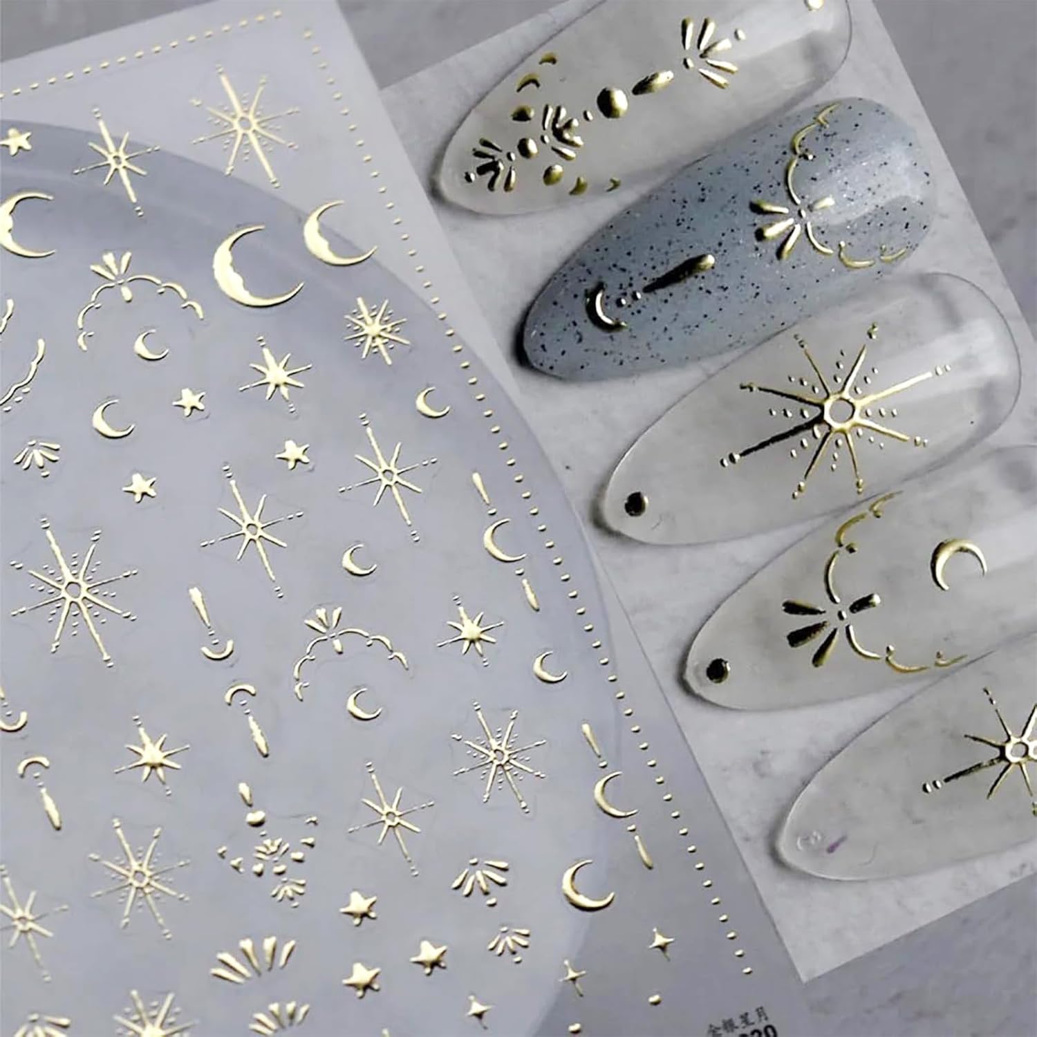 TELAIN 3D-nagelstickers met maan- en sterdesign, zelfklevende nagelstickers met gouden reliëf, perfect voor professioneel nageldesign thuis