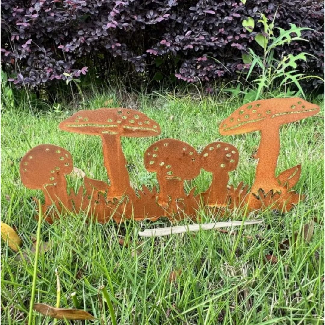 CCUUHJ Rusty Metal Mushroom Garden Stakes, Outdoor Yard Art Silhouette Statues Ornaments Decor, 12.6 x 7.28 Inch (Bronze)