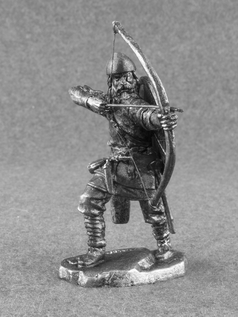 Amazon.com: Ronin Miniatures Viking Archer Bow and Arrow Man