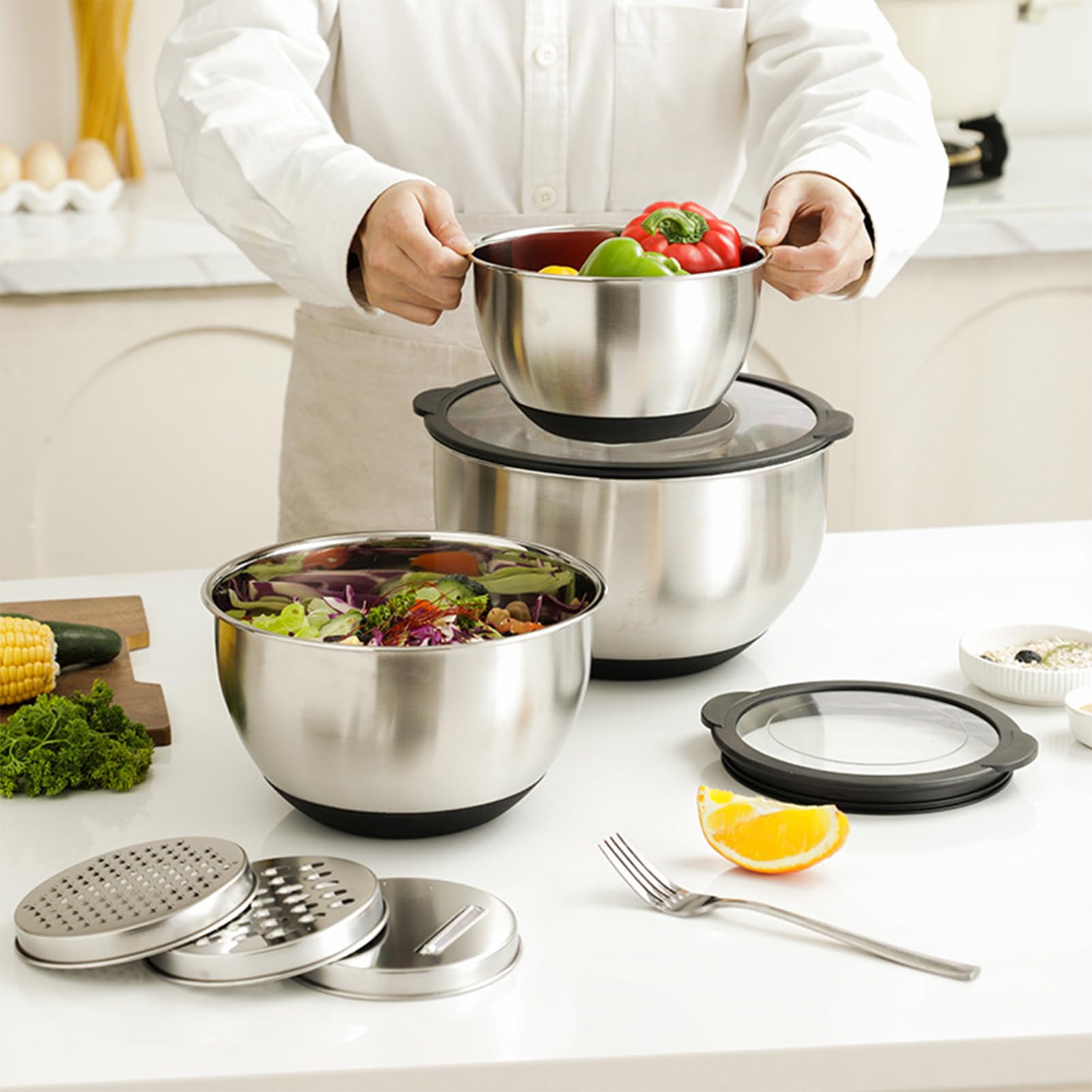 3Pcs Rührschüssel Mit Deckel,1.5L/2.5L/4.5L Edelstahl Schüssel Mit Deckel,Edelstahl Schüssel Salatschüssel Set Mit Deckel & Silikonboden & 3 Reibenaufsätzen,Salatschüssel Mit Deckel Groß (A)