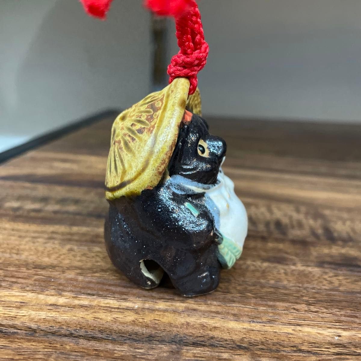 たぬき　狸　人形　陶器　オブジェ　置物　インテリア　工芸品　美術品　A1094 たぬき 狸 人形 陶器 オブジェ 置物 インテリア 工芸品 美術品 A1094
