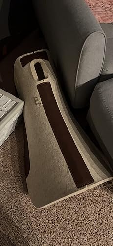 Review Image by Rise S. Cavaness