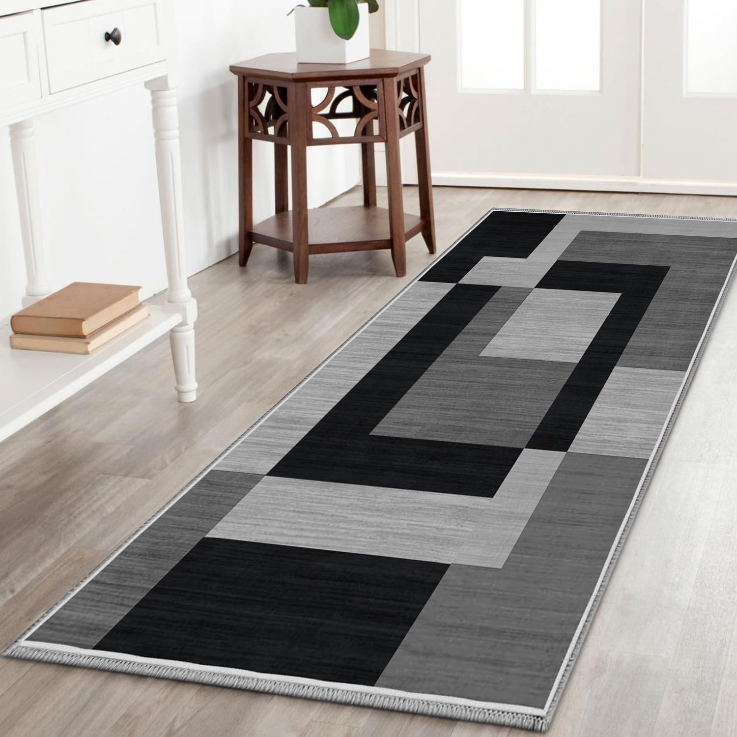 BedLooms Door Mat Indoor Outdoor 80x150 cm – Non Slip Heavy Duty muddy mats for dogs UK – Trendy Print Welcome Front Doormat – Dirt Trapper Kitchen Floor Mat Inside Outside Doormats, Milo Black & Grey