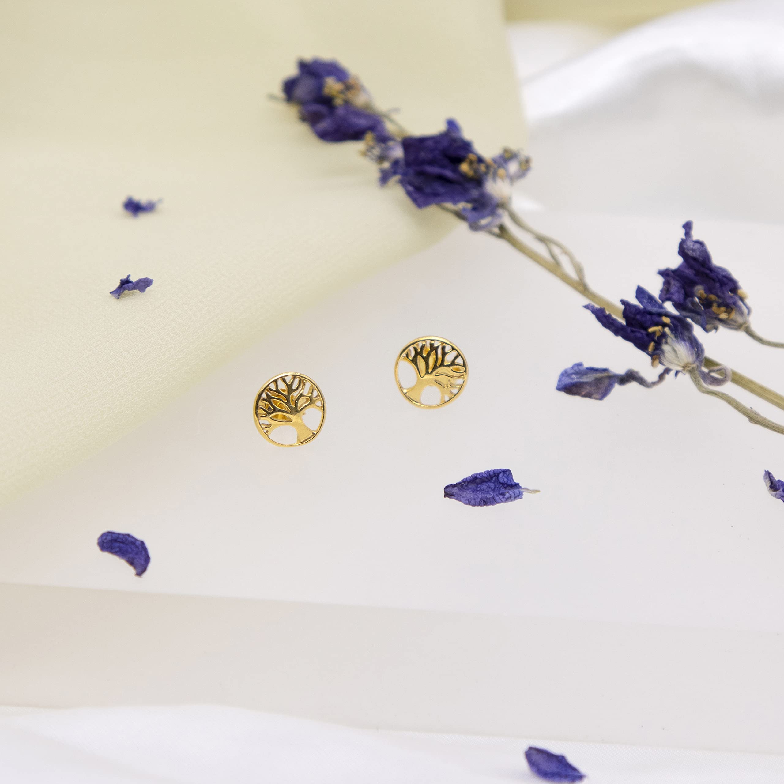 Tuscany Silver Pendientes de tuerca para mujer, plata de ley, chapados en oro amarillo, 8 mm, diseño de árbol de la vida, Plata de ley
