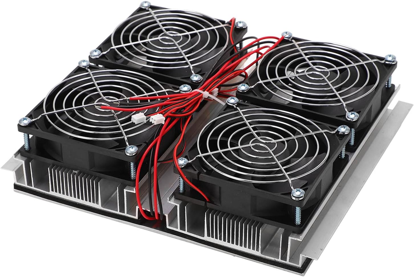 Semiconductor Refrigeration Cooler Efficiently Cools Industrial Equipment