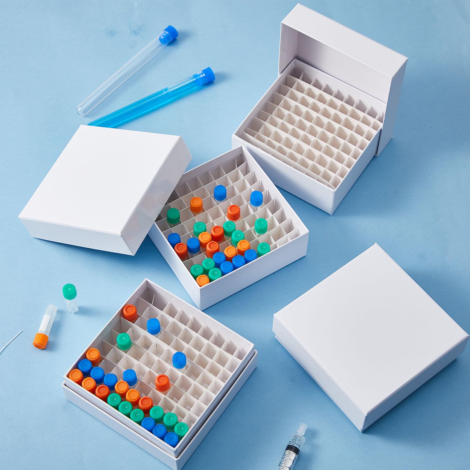 Teenyyou 36 cajas de cartón para congelador con tapa, caja de almacenamiento de microtubos de laboratorio de 81 lugares, revestimiento resistente al agua y al hielo, 5 cm de altura para tubos de