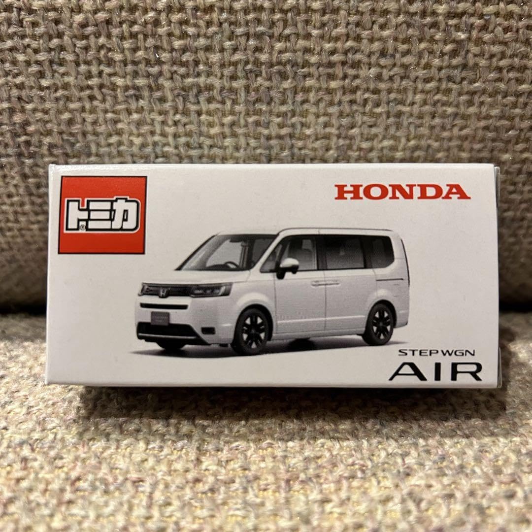 Amazon.co.jp: 特注 トミカ ホンダ ステップワゴン エアー AIR : おもちゃ