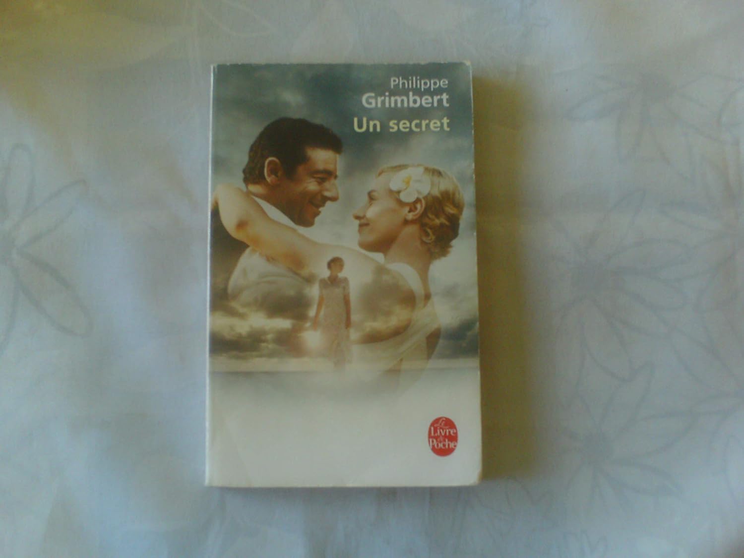 Un Secret Philippe Grimbert Nombre De Page Amazon.com: Un secret: 9782253117186: Philippe Grimbert: Books