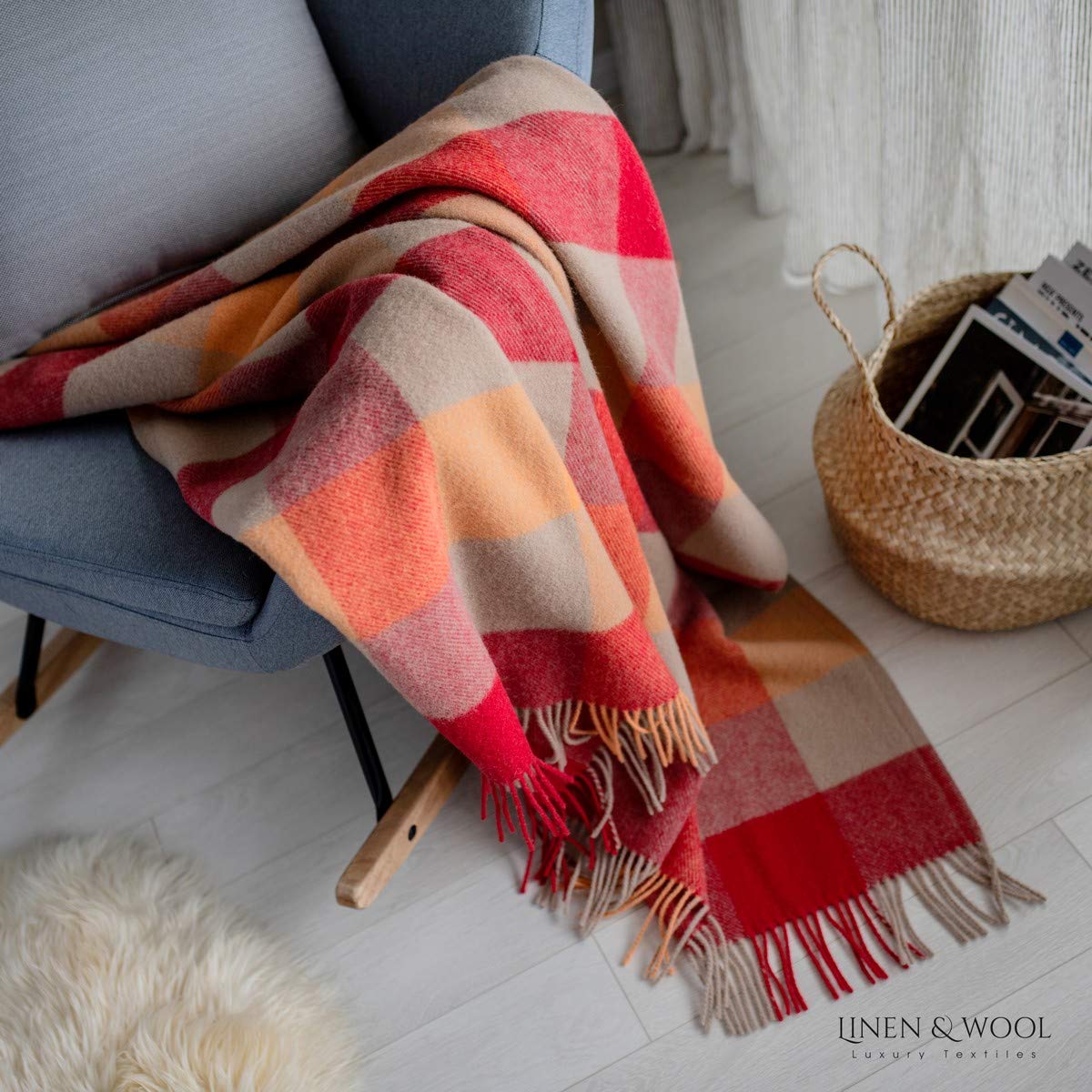Linen & Cotton puszysty miękki ciepły koc wełniany, kolorowy, w kratkę, koc do mieszkania, koc do przytulania Bolivia - 100% czysta wełna z Nowej Zelandii, kremowy, czerwony, pomarańczowy (130 x 170 cm), narzuta na sofę, narzuta z czystej wełny