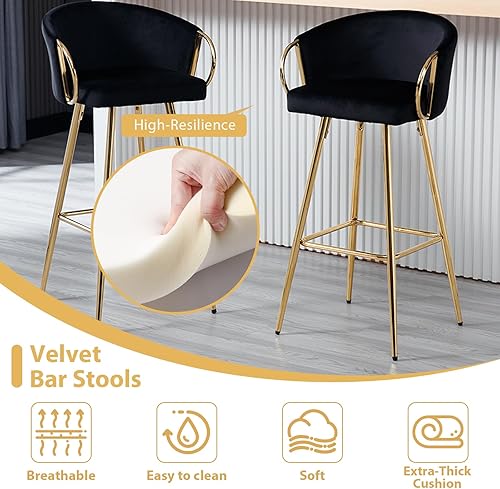 Miniatura 5 de binzida Juego de 2 taburetes de bar de 26 pulgadas de altura de mostrador, silla de terciopelo con respaldo bajo con reposabrazos dorados para isla