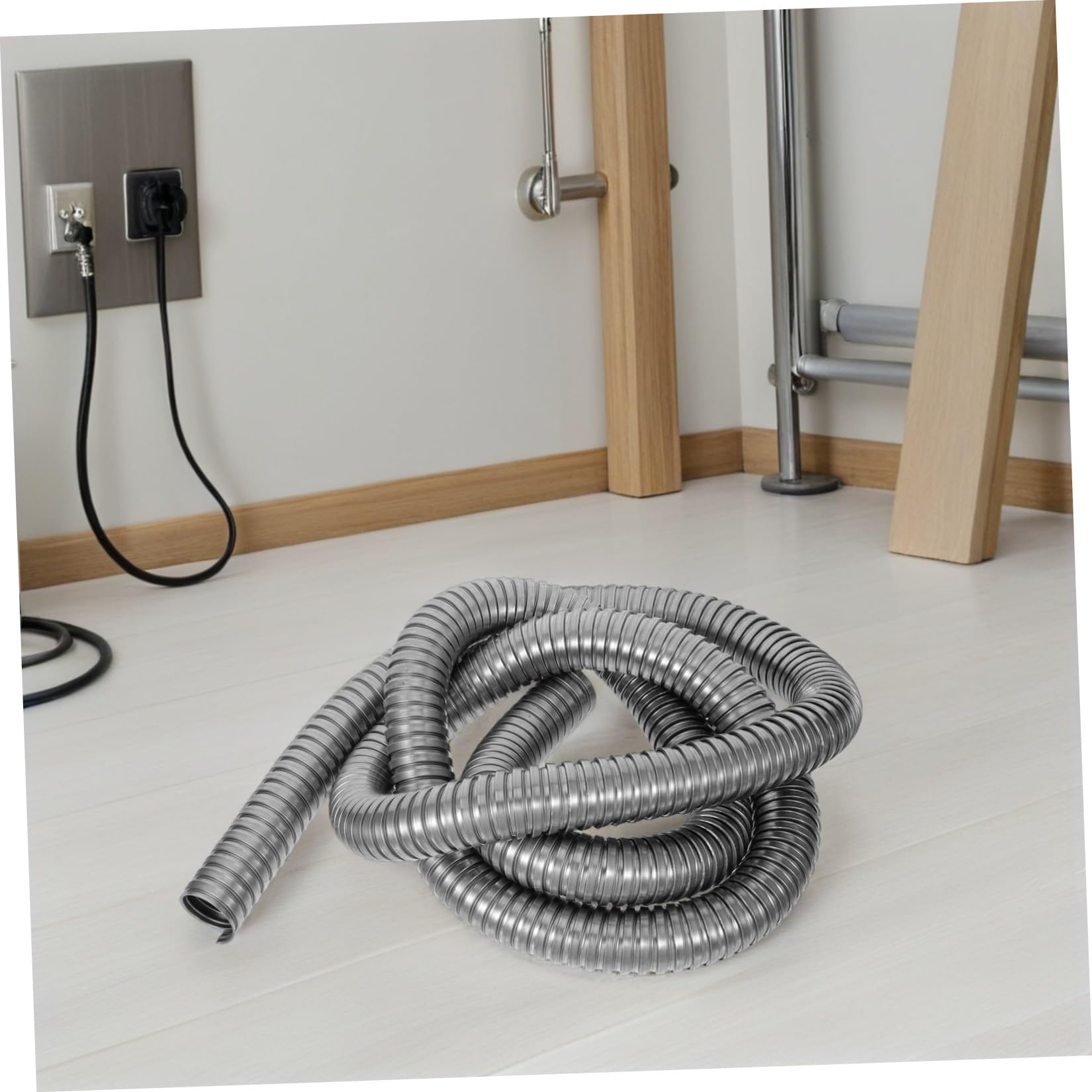 Healeved Tubo Flessibile Corrugato in Acciaio Inossidabile 304 da 38mm, Guaina di Protezione per Cavi Elettrici da Esterno e Garage, Tubo Protettivo Resistente alle Intemperie, 3 Metri
