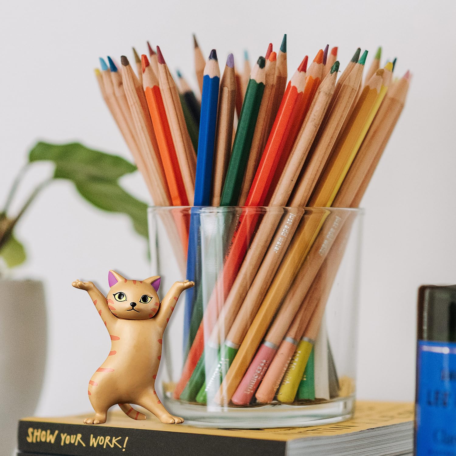 Tabanzhe Set of 5 Dancing Cat Pencil Holders - Image 3