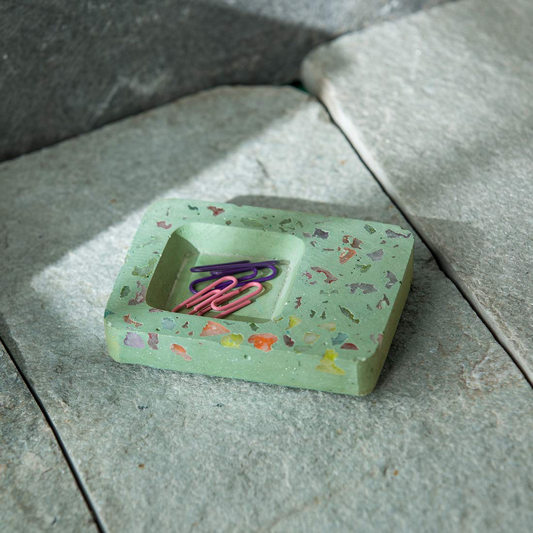 ExclusiveLane 'The Quirly Tray' MultiUtility Knick Knack Organizer