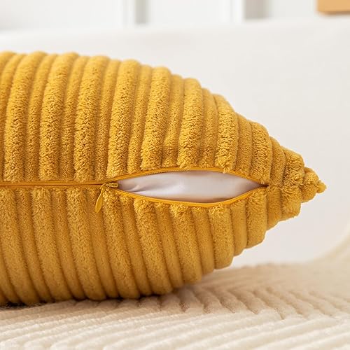 Miniatura 3 de Kevin Textile - Juego de 2 fundas de almohada de pana de terciopelo a rayas