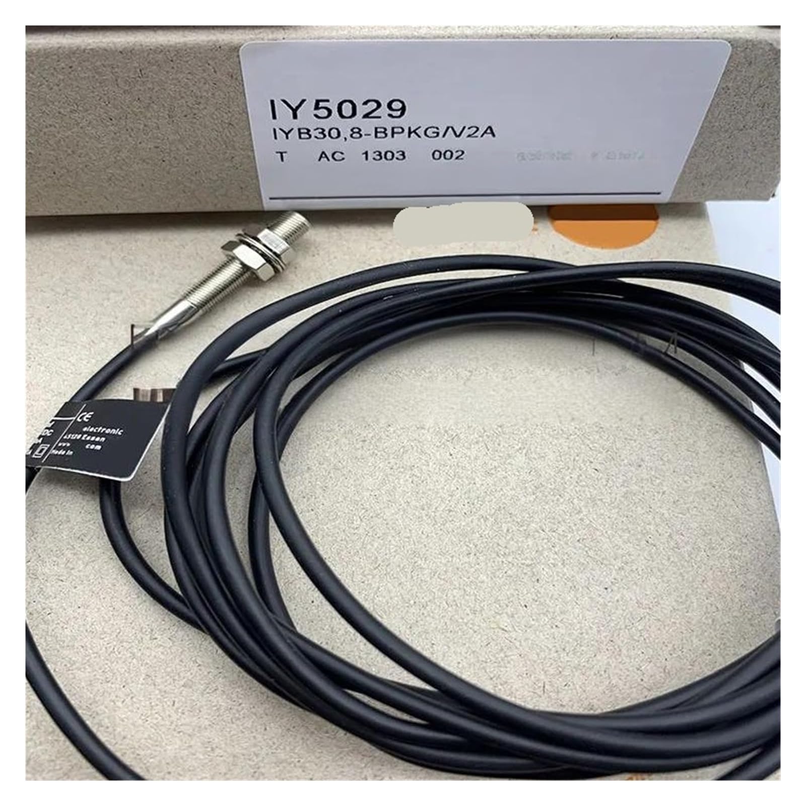 ZVQYSGIW IFT240 IFT241 IFT242 IFT243 IFT204 IY5029 IY5047 IY5038 IY5046 IY5045 IY5033 proximity switch sensor(IY5047)
