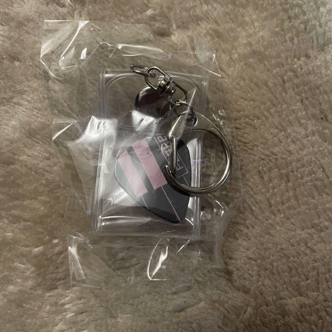 緑黄色社会　ピック Amazon.co.jp: 緑黄色社会 ガチャ peppe ピックキーホルダー : おもちゃ