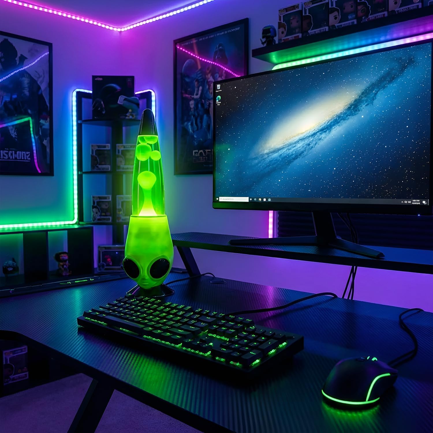 Rhode Island Novelty 13 Inch Alien Head Wax Motion Lamp