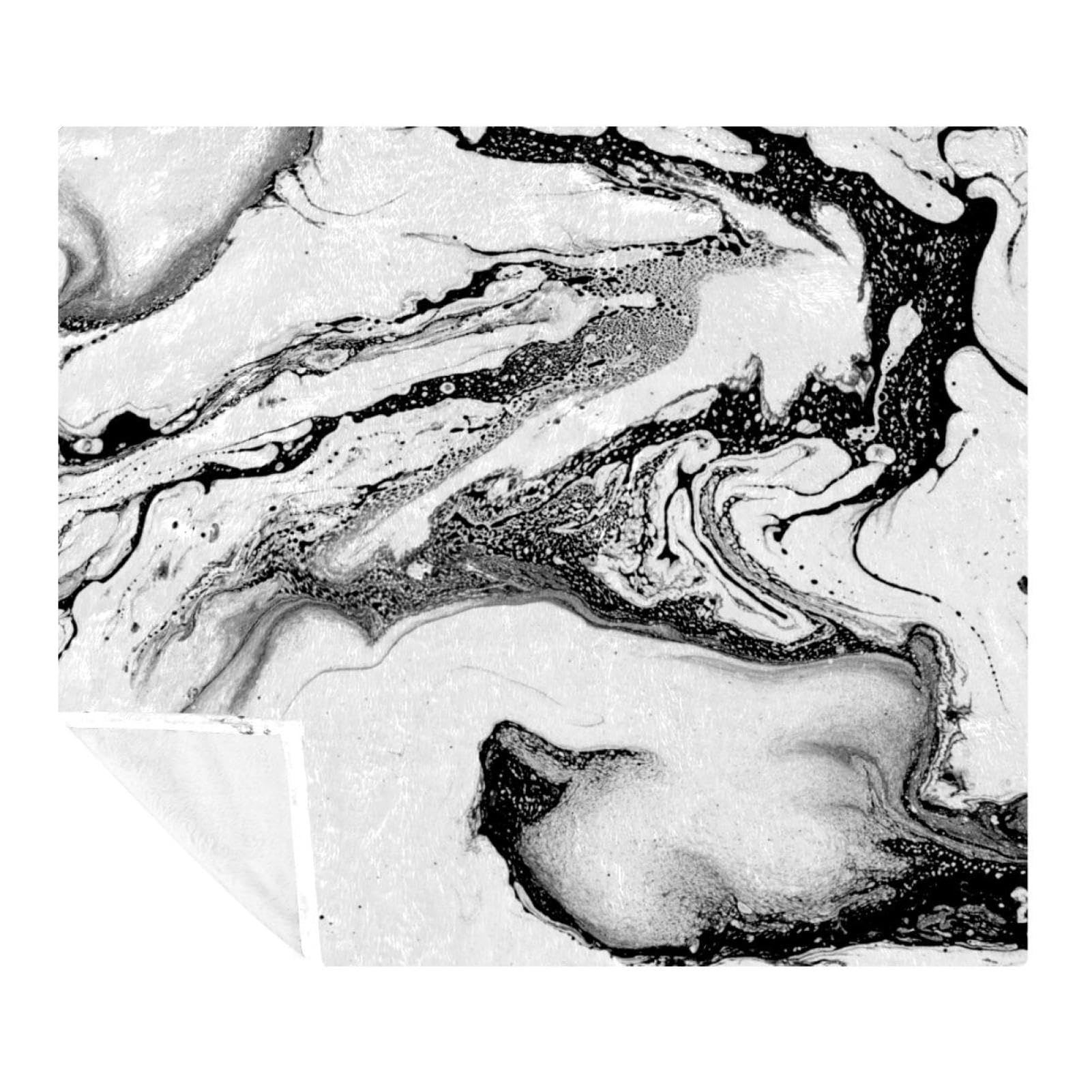 Couverture polaire douce eau noire et blanche : l'accessoire confort de votre canapé