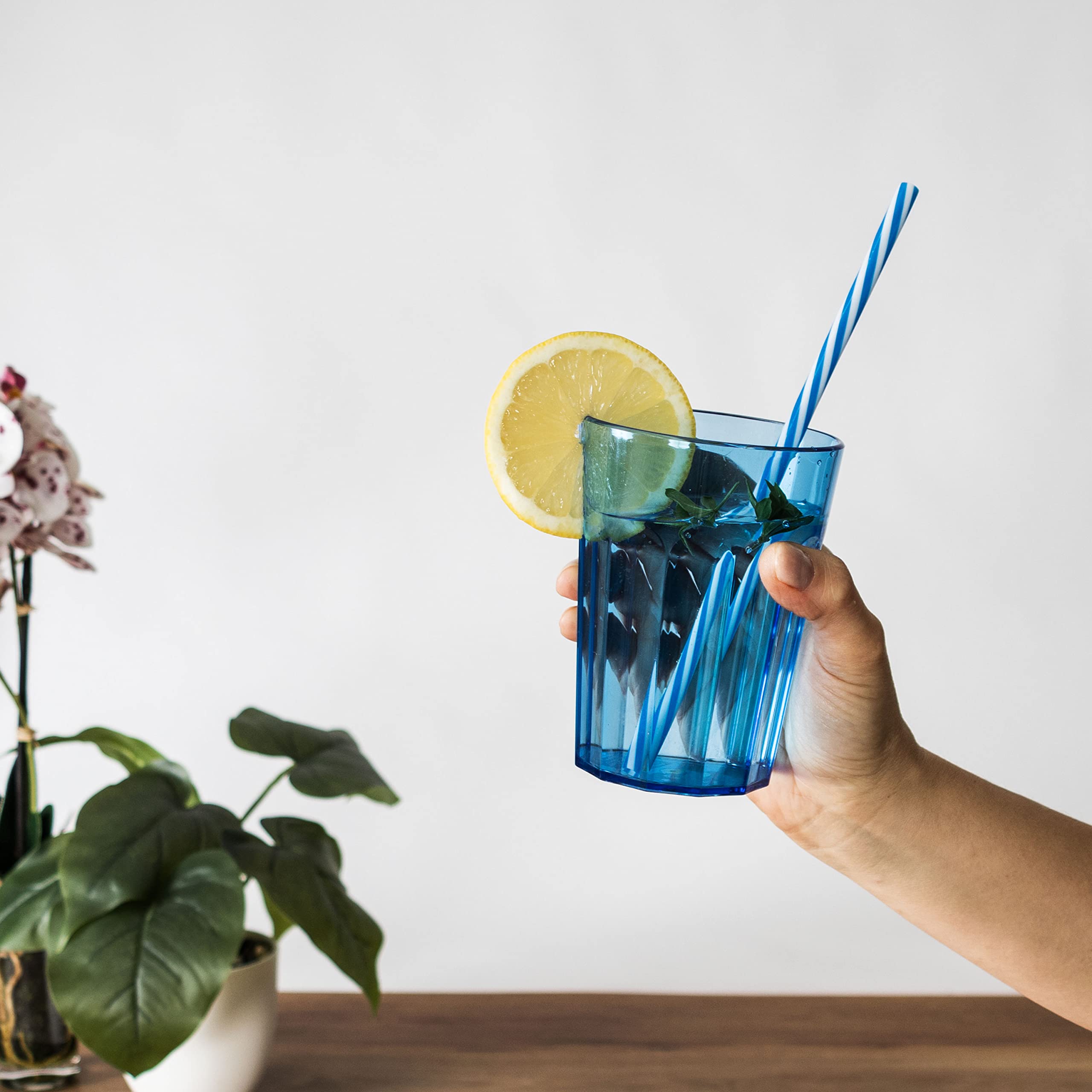 12 Stück Acryl Trinkglas BUNT GRÜN BLAU GELB für 6 450 630ml Set Kunststoff