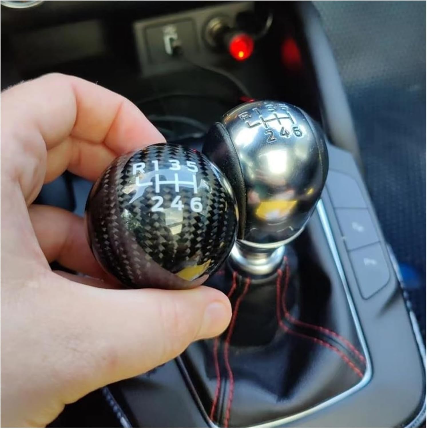 Shift Lever Car Manual Transmission 6 Speed Racing Carbon Fiber Pattern Gear Shift Knob Fit for Ford Focus Fit for Fiesta RS ST Exquisite(No Logo R R)